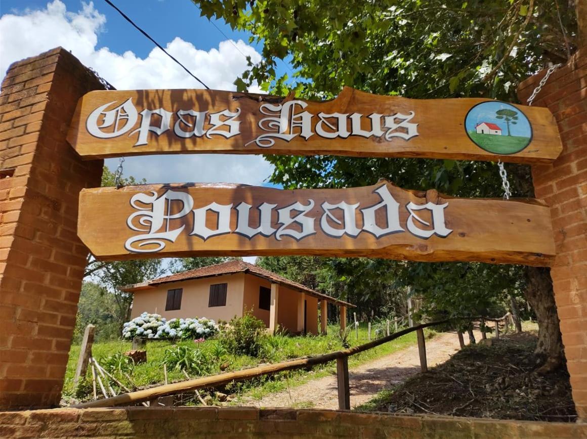 קמנדוקאיה Pousada Opas Haus מראה חיצוני תמונה